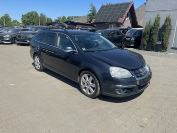 Volkswagen Golf Comfortline DSG Panorama 105KM