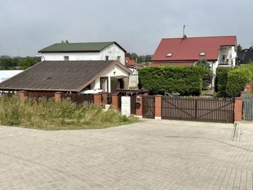 Dom, Kołobrzeg (gm.), 250 m²
