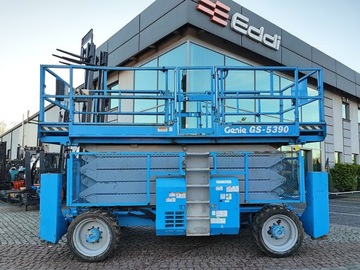 Podnośnik roboczy zwyżka nożycowa terenowa Genie GS-5390 4x4 18,15 m