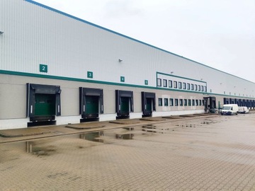 Magazyny i hale, Błonie, 8800 m²