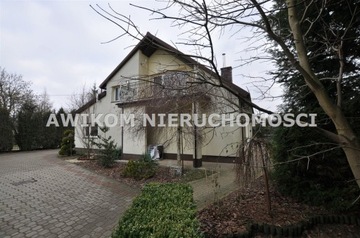 Dom, Nadarzyn, Nadarzyn (gm.), 275 m²