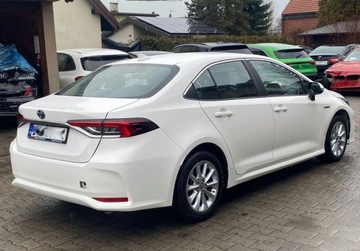 Toyota Corolla 1.8 Hybrid SalonPL Rej. 122021 ...