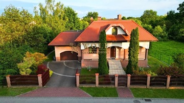 Dom, Dąbrowa Górnicza, 315 m²