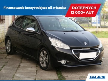 Peugeot 208 1.6 e-HDi, Salon Polska, Klima