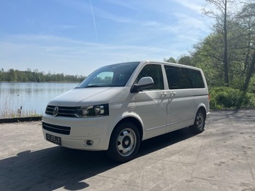 Volkswagen Transporter T5 7 osobowy Caravelle