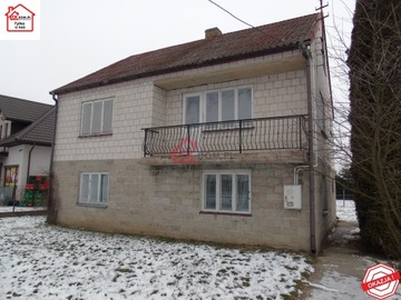 Dom, Korczyn, Strawczyn (gm.), 200 m²