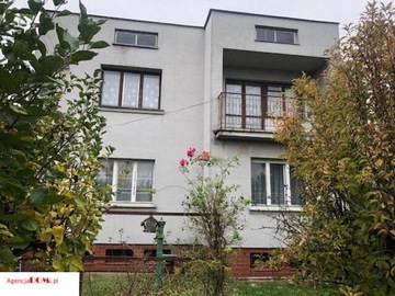 Dom, Reguły, Michałowice (gm.), 140 m²