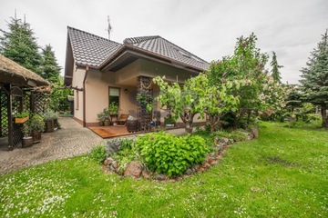 Dom, Oleśnica, Oleśnica, 164 m²