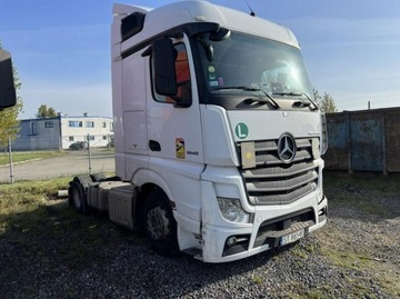 Mercedes Actros 1845