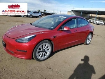 Tesla Model 3 2021r., 4x4