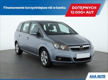 Opel Zafira 2.2 Direct, 7 miejsc, Klima, Tempomat
