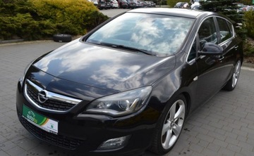 Opel Astra 1,6 T 180 KM BI-Xenon Klimatronik S...