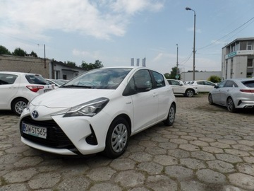 Toyota Yaris Hybrid 100 Active