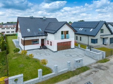 Dom, Opole, Czarnowąsy, 285 m²