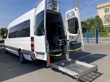 Mercedes Sprinter niepełnosprawnych Rampa