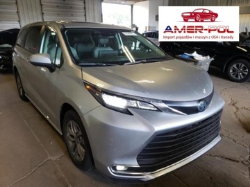 Toyota Sienna 2022, 2.5L, XLE, po gradobiciu