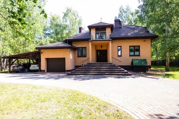 Dom, Trzciany, Jabłonna (gm.), 375 m²
