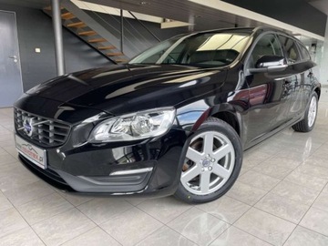 Volvo V60 2.0Dautomattylko 186TkmnaviALU17NOWY...