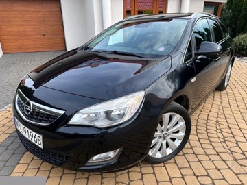 Opel Astra Cosmo 1.4 benzyna 140KM 2012r Nawigacja Zarejestrowany!