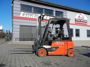 Elektryczny Wózek Widłowy Linde E16P-02 (5183 mth, Triplex, wolny skok)