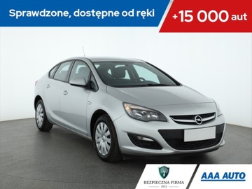 Opel Astra 1.4 T, Salon Polska, Skóra, Klima