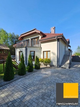 Dom, Września, Września (gm.), 339 m²