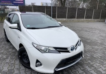 Toyota Auris 1.8 Hbryda 110tys Serwis Navi ...