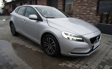 Volvo V40 2.0 Diesel 120 KM Full LED Nawigacja...