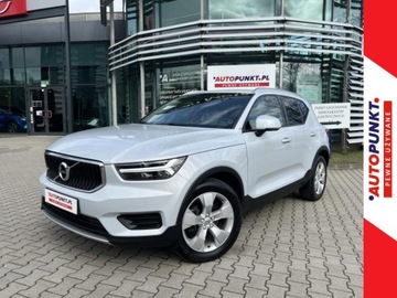 Volvo XC40 Momentum Pro