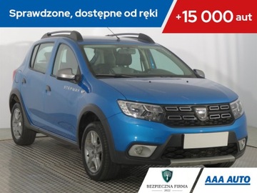 Dacia Sandero 0.9 TCe, Salon Polska