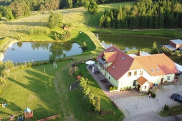 Dom, Lutomia Górna, Świdnica (gm.), 460 m²