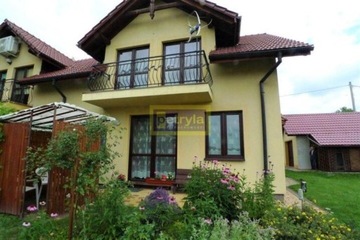 Dom, Rybna, Czernichów (gm.), 170 m²