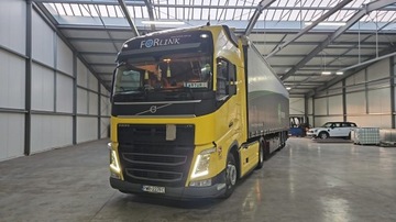 Ciągnik siodłowy Volvo FH4 400KM Globetrotter XL 2017r Bogate wyposażenie