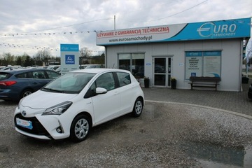 Toyota Yaris 1.5 Hybrid Premium F-vat Salon PL