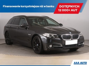 BMW 5 525d xDrive, 214 KM, 4X4, Automat, Skóra