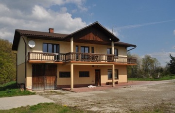 Dom, Gruszów, Raciechowice (gm.), 243 m²