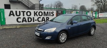 Opel Astra Książka serwisowa.