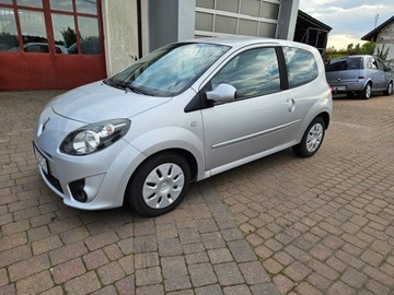 RENAULT TWINGO II 1.2 16V 75 KM