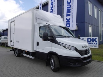 Iveco Daily 35S18H 3.0 l 176 KM kontener 8 EP