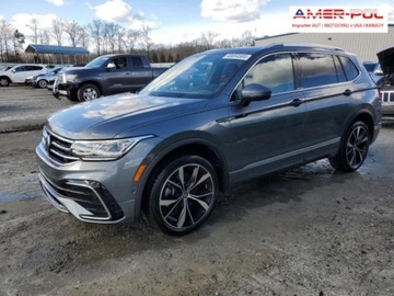 Volkswagen Tiguan 2022, 2.0L, 4x4, SEL R-LINE,...