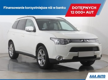 Mitsubishi Outlander 2.2 DI-D, Salon Polska