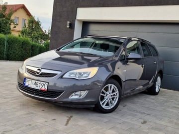 Opel Astra ZAREJESTROWANY W PL *niski przebieg*