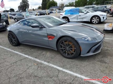 Aston Martin Vantage Auto Punkt