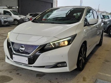 NISSAN LEAF (ZE0) Electric 109 KM