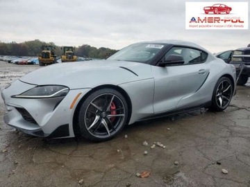 Toyota Supra 2021, 3.0L, porysowany lakier