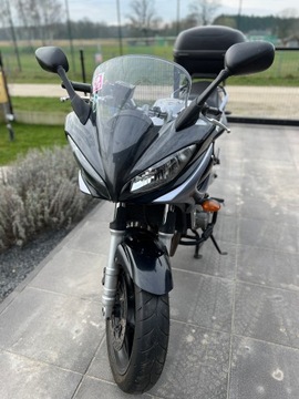 Motocykl Yamaha Fazer FZ6 2009