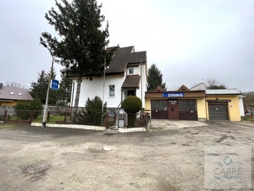 Dom, Police, Police (gm.), 232 m²