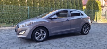 HYUNDAI i30! Super stan!