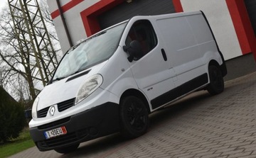 Renault Trafic RENAULT TRAFIC 2,0 diesel z 200...