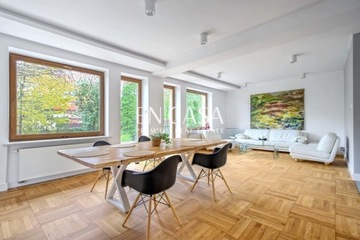 Dom, Łomianki, Łomianki (gm.), 244 m²